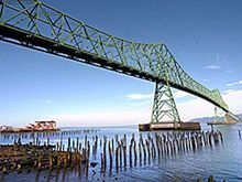 COLUMBIA RIVER BRIDGE.jpg