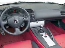 s2000400int.jpg