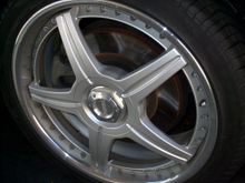 1_multipart_xF8FF_2_rims6.jpg