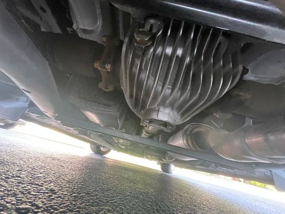 clean undercarriage
