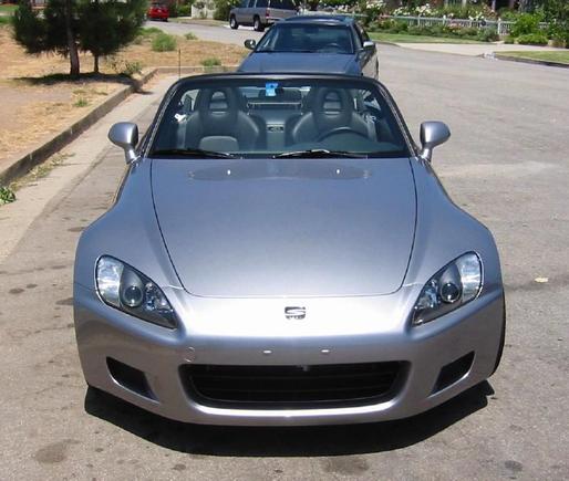silver-blackheadlights-front.jpg