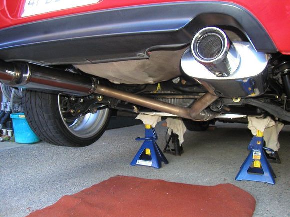04-12_undercar-04.JPG