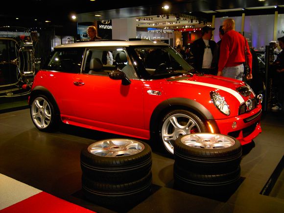 05 Detroit Auto Show 041.jpg
