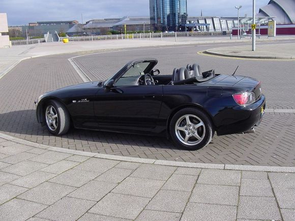 Glasgow Science Centre Feb 2005 #1.jpg