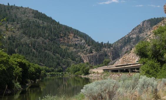 050721 CO, Co River next to I70 1053AM.JPG