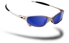 oakley4.jpg