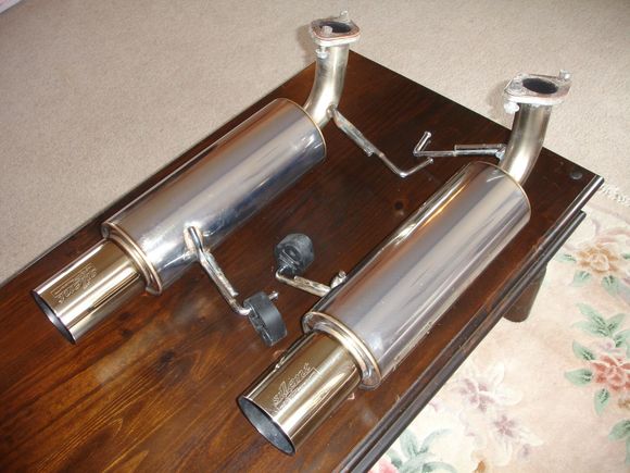HKS 1