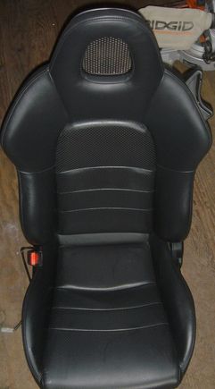 Seats 004.jpg