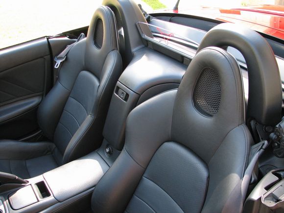 S2000 023.jpg