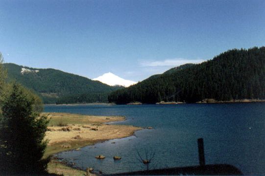 DETROIT LAKE 2.jpg