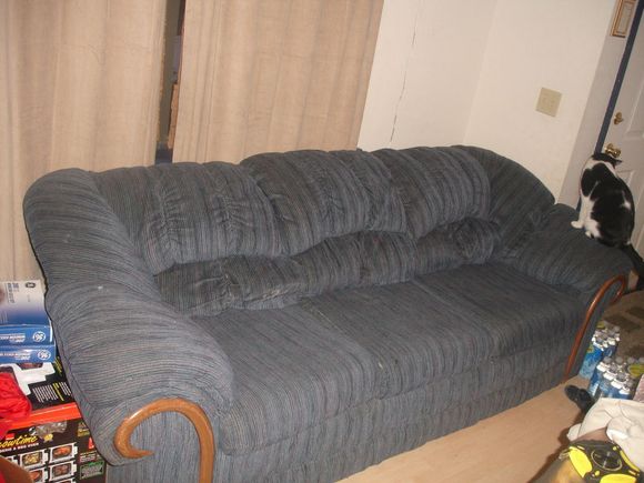 Couch (2).JPG