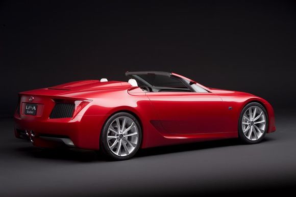 Lexus LF-A Roaster