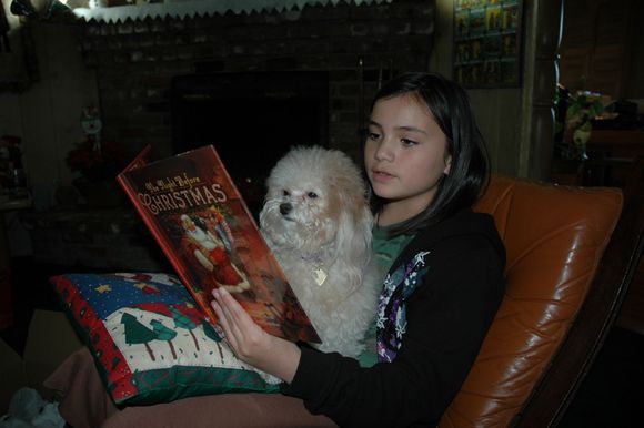 Molly Can Read.jpg