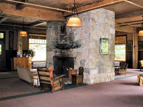 OC Chateau lobby 2.jpg