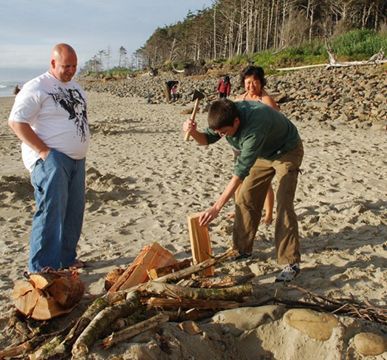PAUL SPLITTING WOOD.jpg