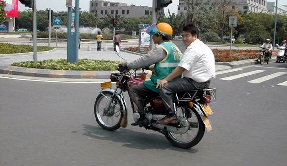 motorcycle taxi.jpg