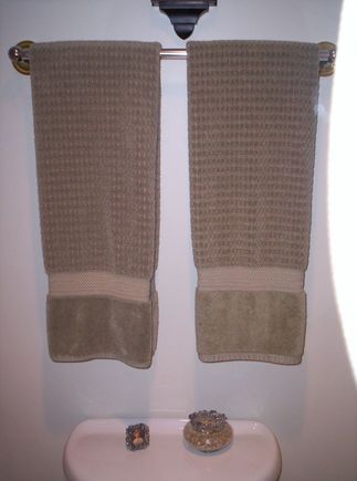 Towel rack