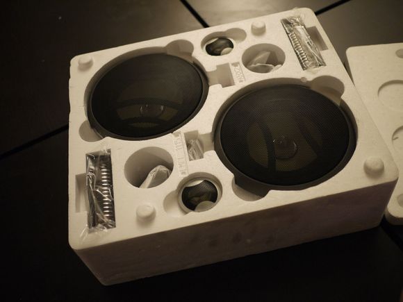Focal 165 KRX2 (opened)