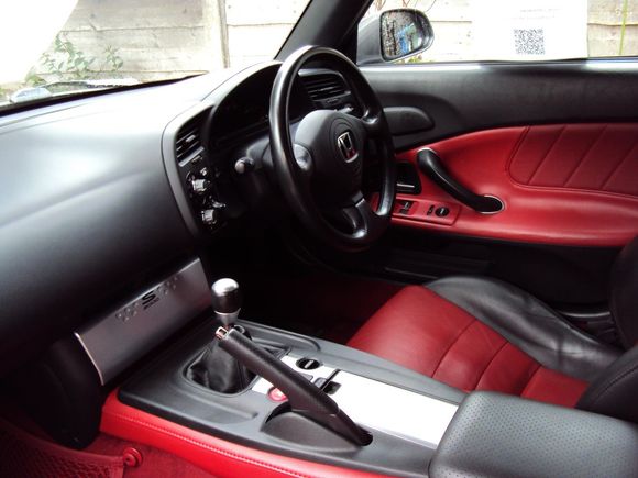 Interior 01