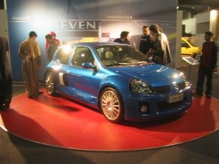 clio V6.jpg