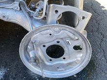 I was extremely surprised to find that on that location (vicinity) is almost no rust? This car is 17 Years old. Any way I painted with the caliper paint (silver color). 