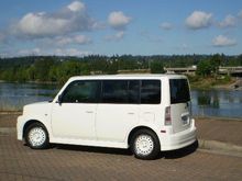 My white 2006 xB with painted steel wheels at Riverfront Park in Salem, Oregon.