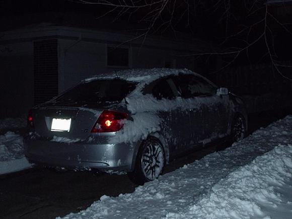 Everyone on SL loves this photo. Have to add it! Back from November of 2006: same week I bought this tC that Saturday; it snows! lol