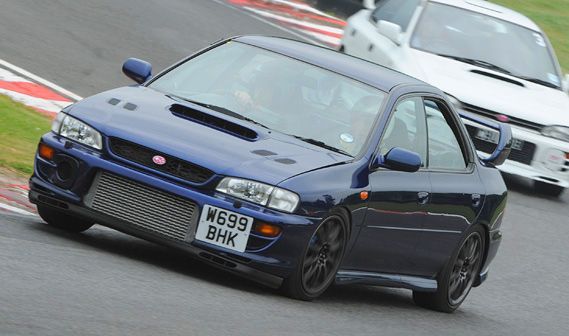 UK400 Impreza