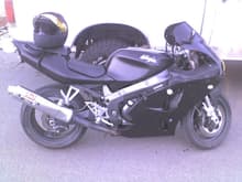 '01 Ninja ZX7, my first (and only) sportbike