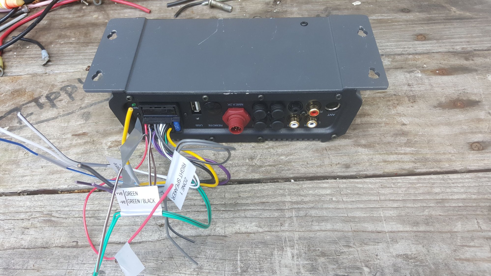 sonichub 2 marine audio server