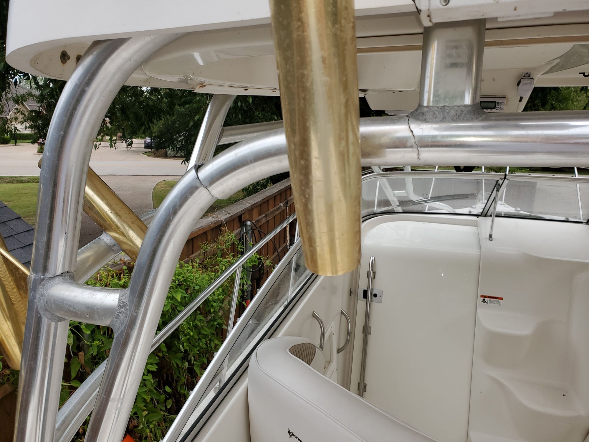 Pacific yacht aluminum t-top cracked and broken in 4 places, can i
