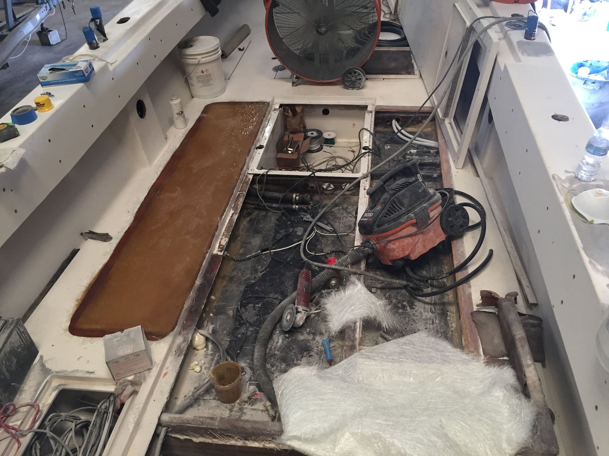 31 Contender fuel tank replacement The Hull Truth Boating and