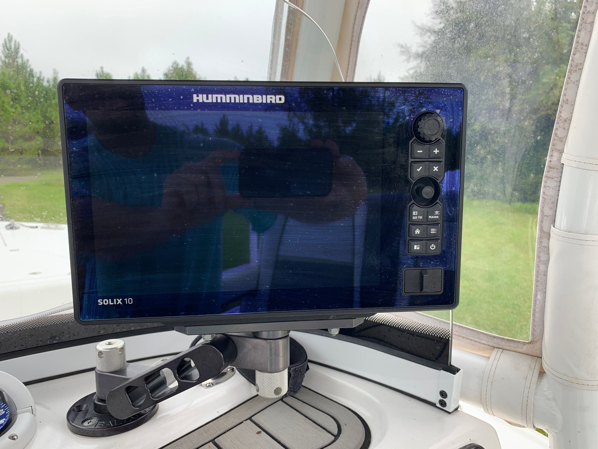 FS Humminbird Solix 10 G2 - The Hull Truth - Boating and Fishing Forum