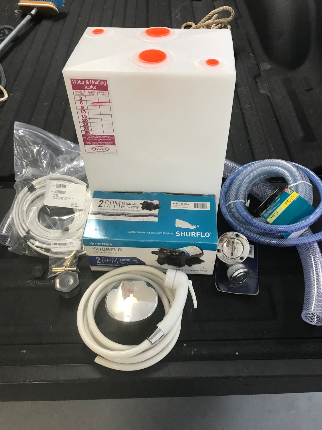 *SOLD* 6 Gal Fresh Water Washdown Kit for Small Boat - The ...