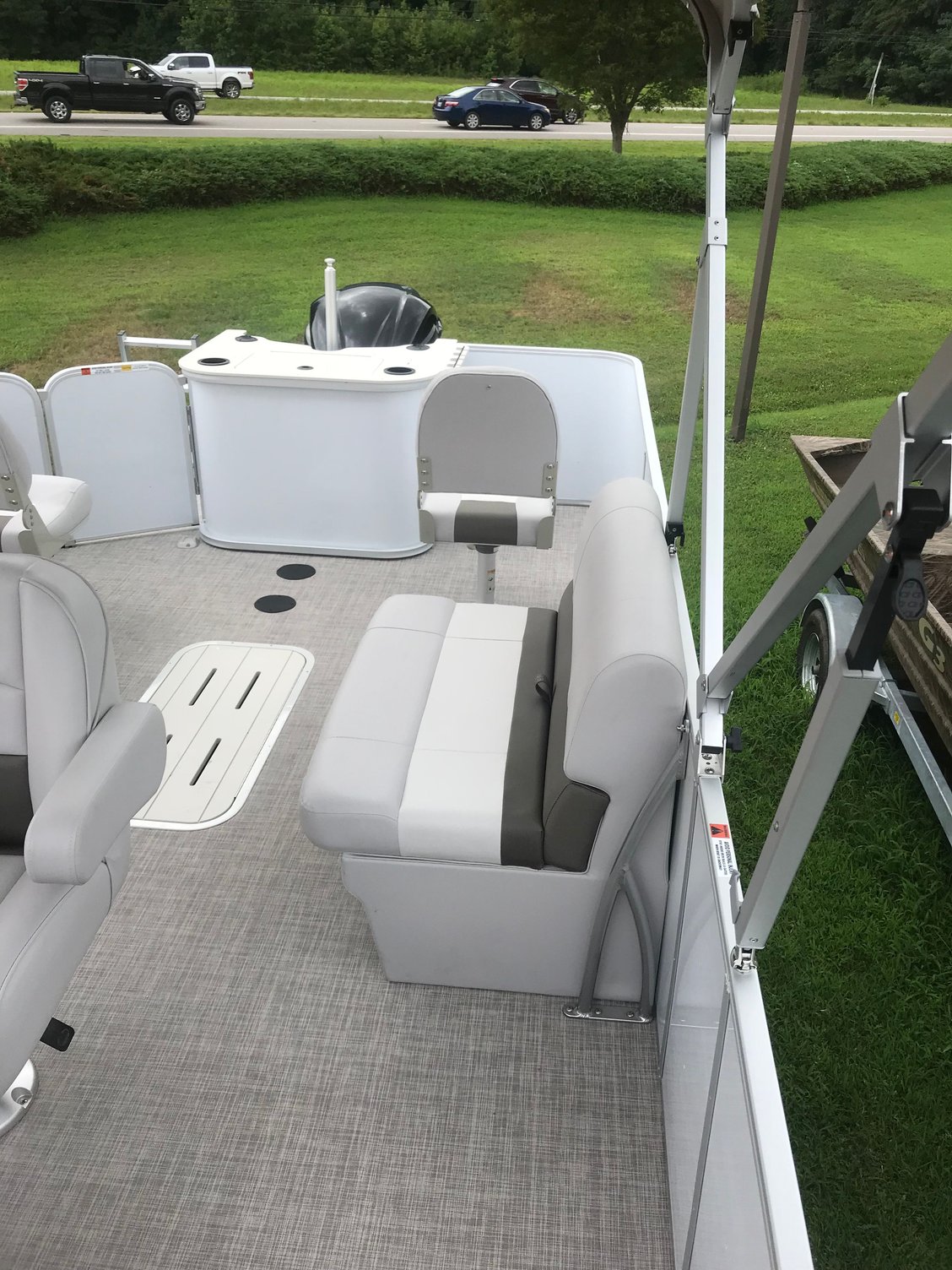 2019 G3 Suncatcher V322 Center Console Performance Pontoon The Hull