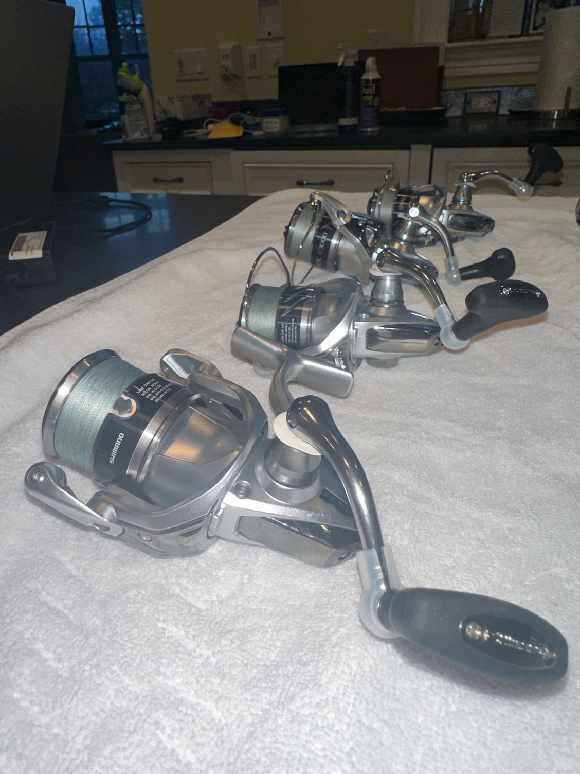 Brand New Shimano Stradic Spinning Reels 3000 and 4000 - The Hull