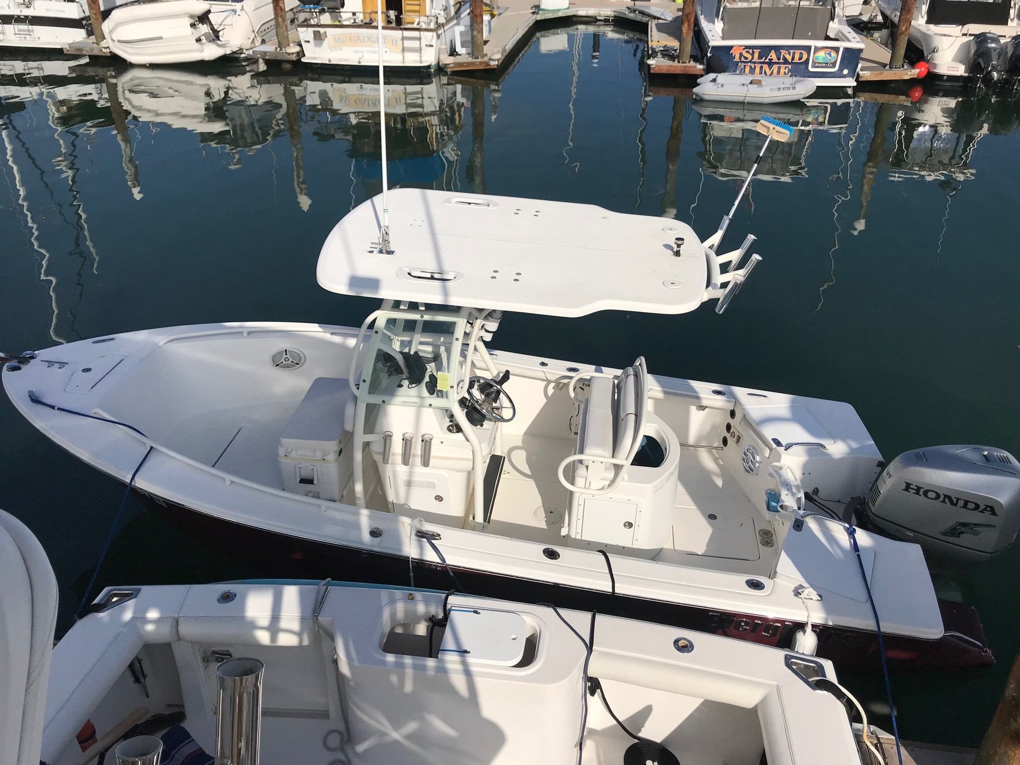 EVERGLADES 211cc 2008 W 225 HONDA FOR SALE, DANA POINT CA The Hull