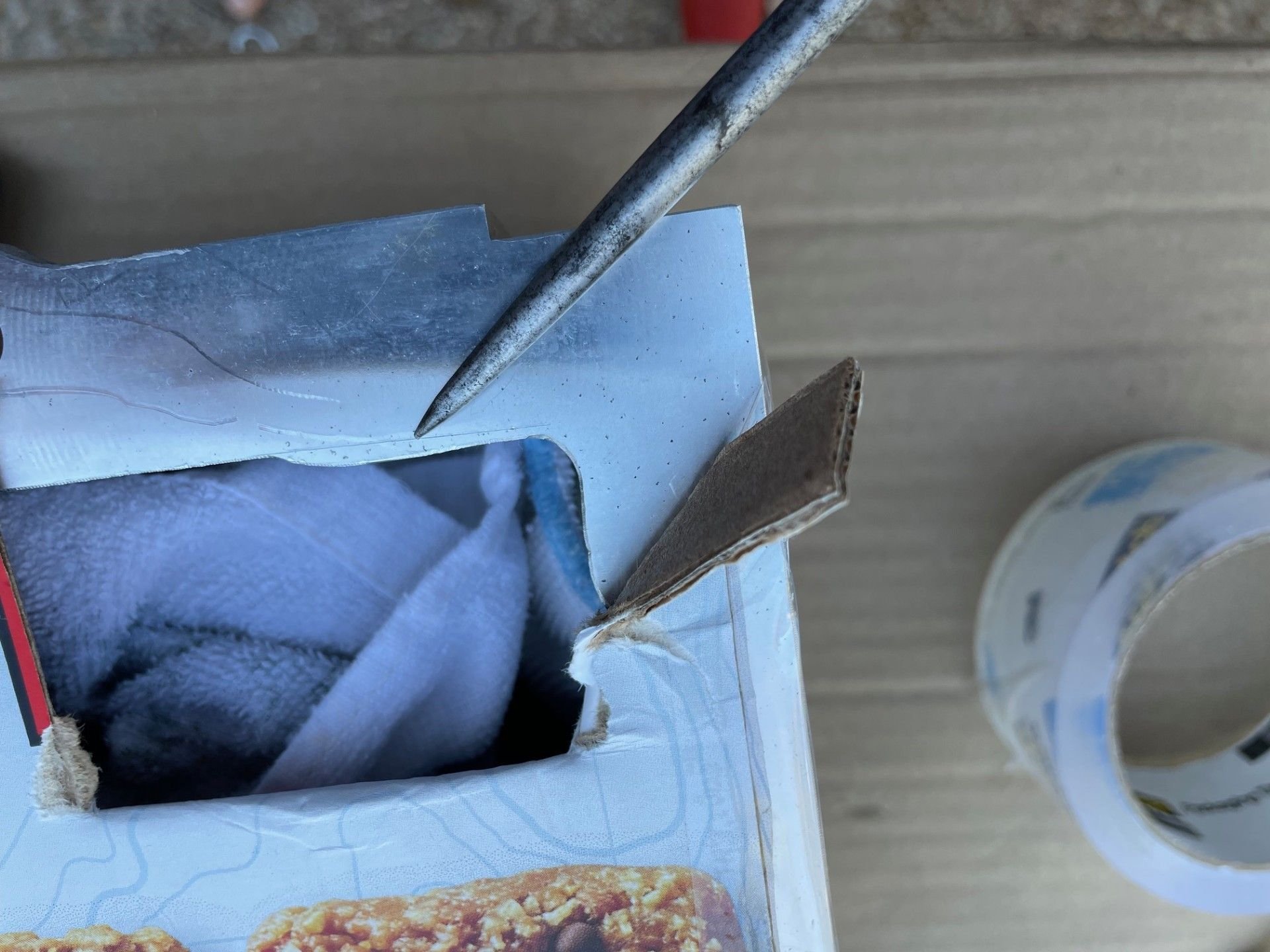 This is the new, -3 oil pan.  It's very easy to see that this gasket surface is much wider than the -1 oil pan's surface.  About .150