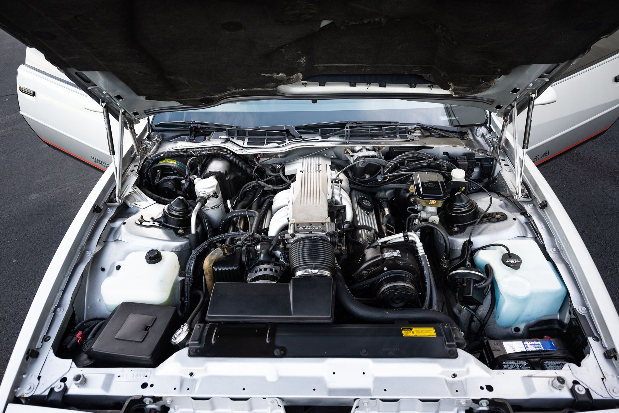 LB9 5.0L TPI engine