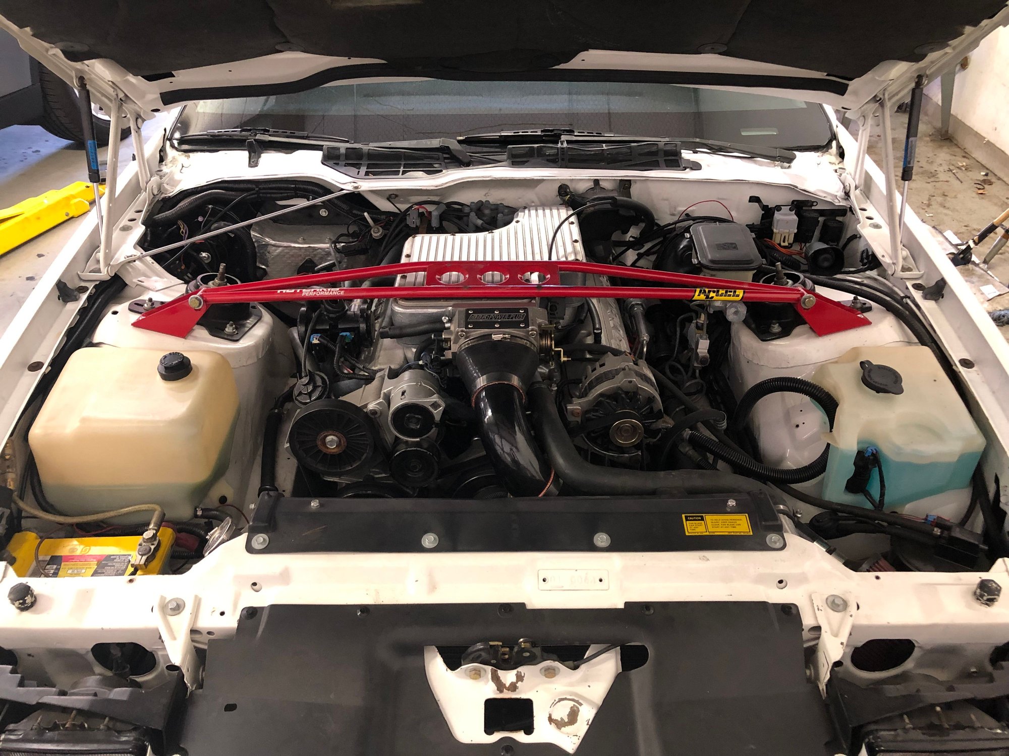 Accel Super Ram Plenum Runners Hardware and new gasket set Third