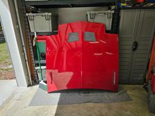 GTA hood that will becon the car when purchased. We can negotiate the Formula hood if someonecreally wants it. 