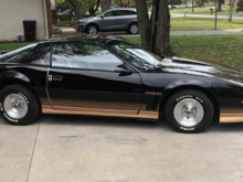 1984 69K. Bought from the garage of the ORIGINAL owner with 100% documentation. I have the original Multi-Spoke wheels and I’m trying to find out the correct tire size??? 