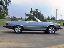 Mercedes 450SL pass side