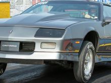 Check out the sidewall wrinkle on the slicks! 