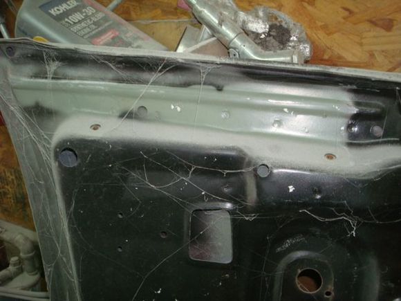 May possibly be the original hood based on no paint where the hinges were?