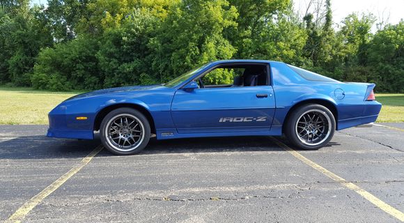 89 Camaro IROC-Z