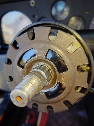 Lock plate in locked position 