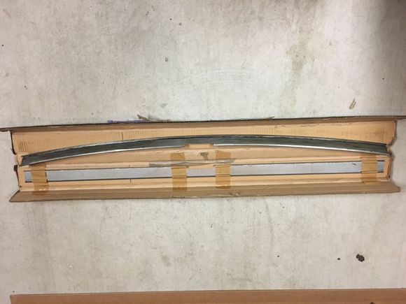New weatherstrip Chanel’s from Chris at Auto Fabricators and design in the UK 🇬🇧.
