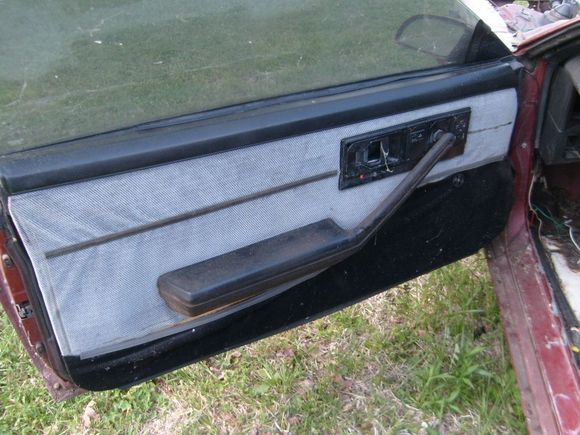 everything looks good except the actual back cloth panels,both sides...