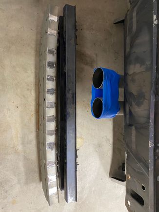 Sectioned the rear bumper to the car profile 